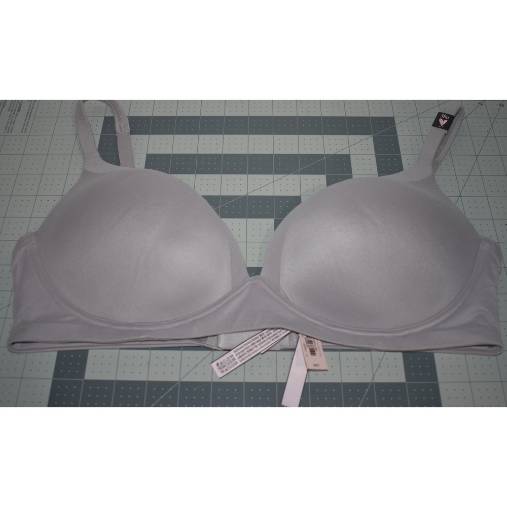 Victoria's Secret Body By Victoria Wireless Bra 38D Lightly Lined 11055561 NEW